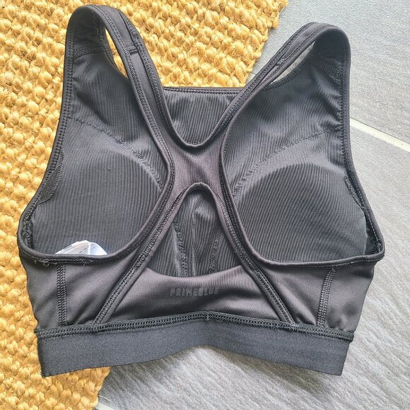 Adidas Tech Fit Black/White Print Hight Neck Sports Bra Size XS - Picture 2 of 3